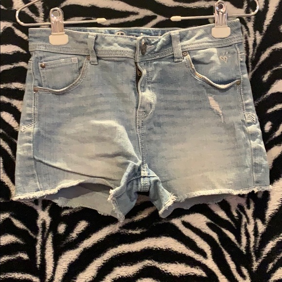 5 pairs of justice jean shorts - Picture 3 of 7